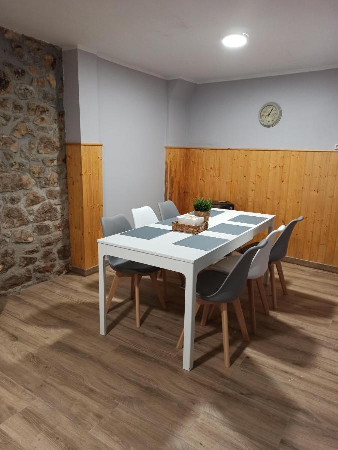 Villa La Capilla à Onís Extérieur photo